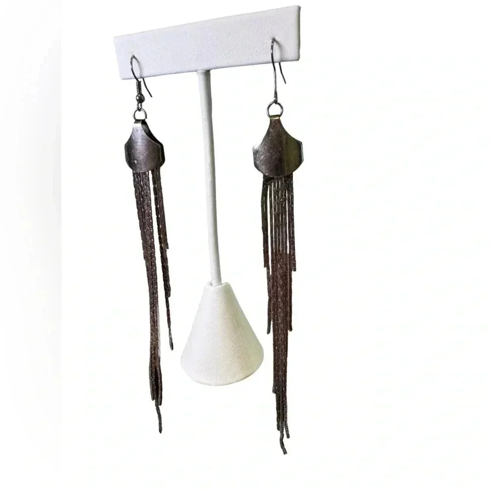 5” Stands Silver Long Dangle Drop Tassel Earrings - Sleek Chain Wedding Jewelry - Picture 4 of 7
